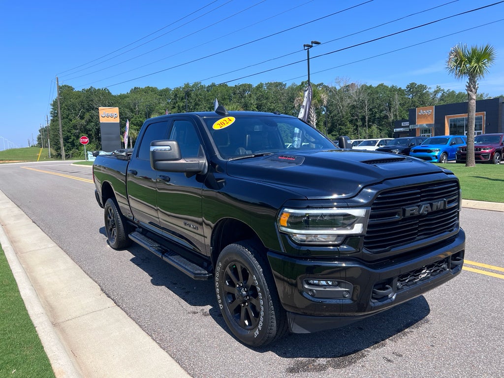 2024 RAM 2500 Laramie Crew Cab 4x4 6'4' Box