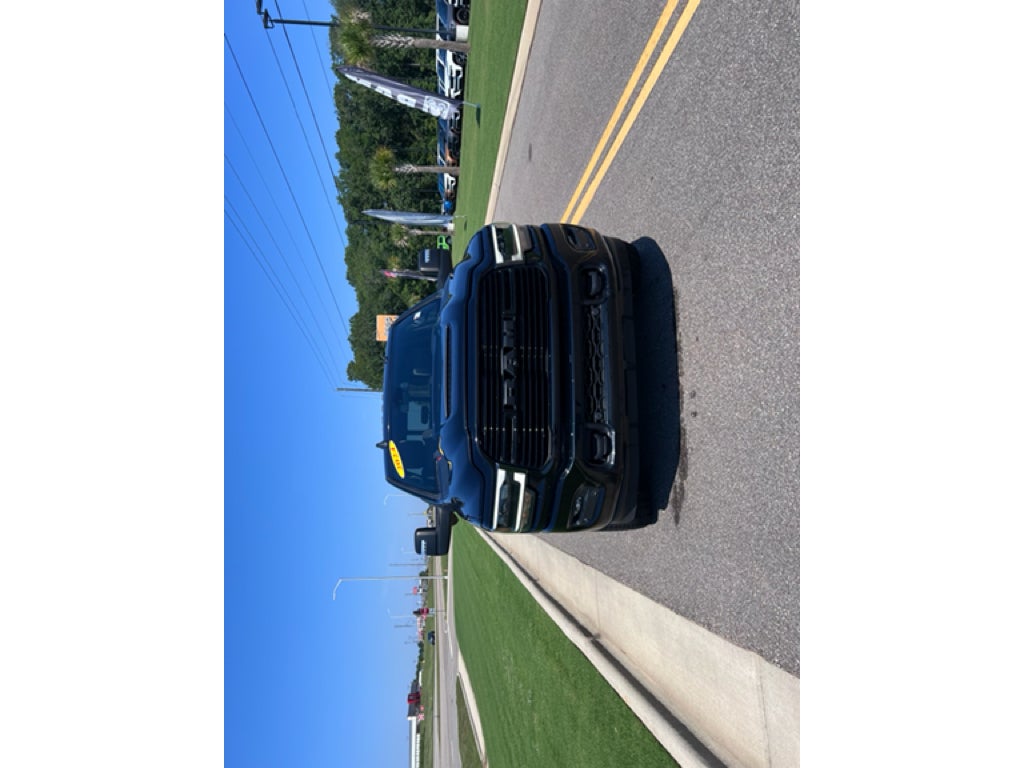 2024 RAM 2500 Laramie Crew Cab 4x4 6'4' Box