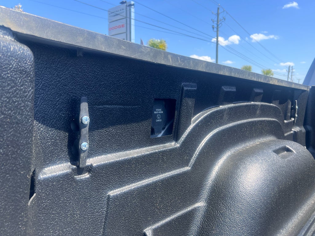 2024 RAM 2500 Laramie Crew Cab 4x4 6'4' Box