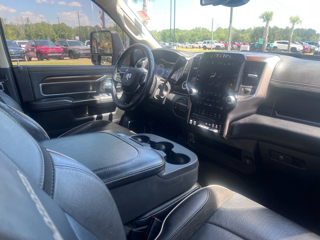 2024 RAM 2500 Laramie Crew Cab 4x4 6'4' Box