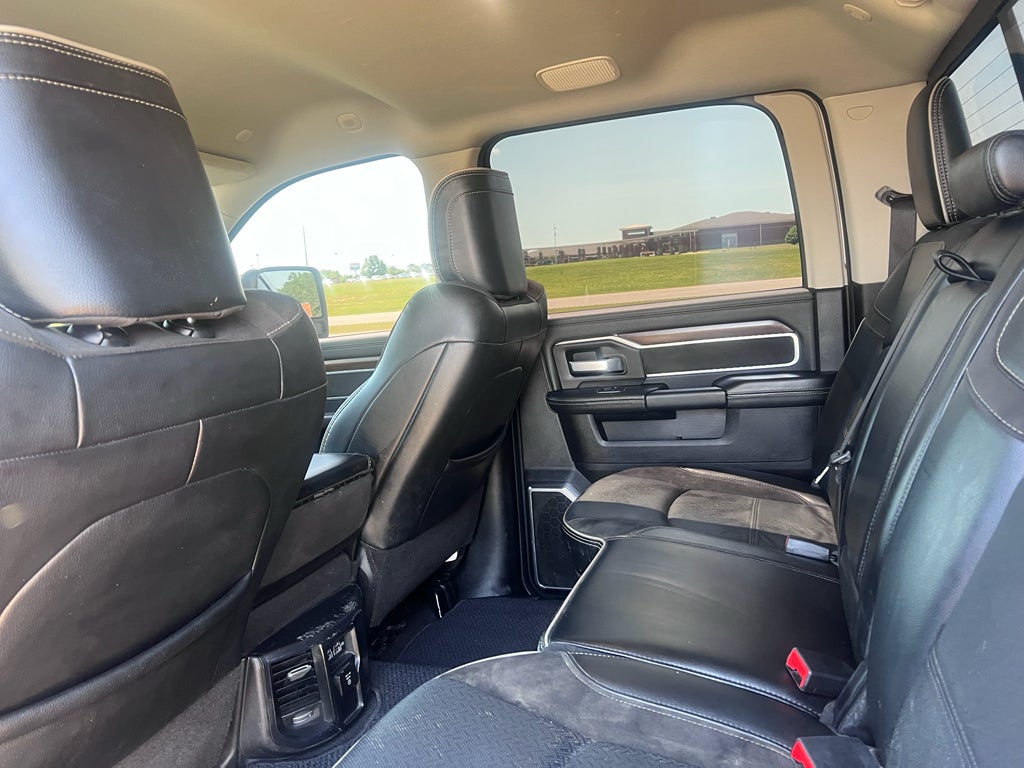 2024 RAM 2500 Laramie Crew Cab 4x4 6'4' Box