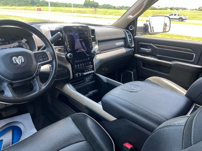 2021 RAM 2500 Laramie Crew Cab 4x4 6'4' Box
