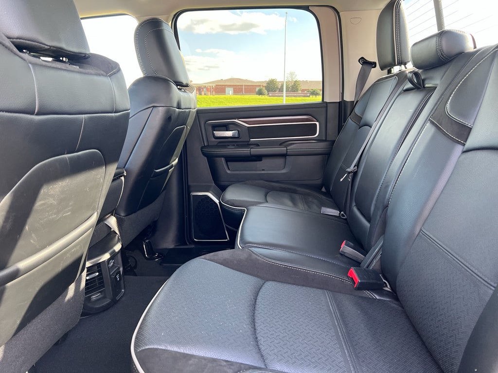 2024 RAM 2500 Laramie Crew Cab 4x4 6'4' Box