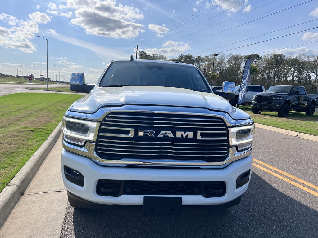 2024 RAM 2500 Laramie Crew Cab 4x4 6'4' Box