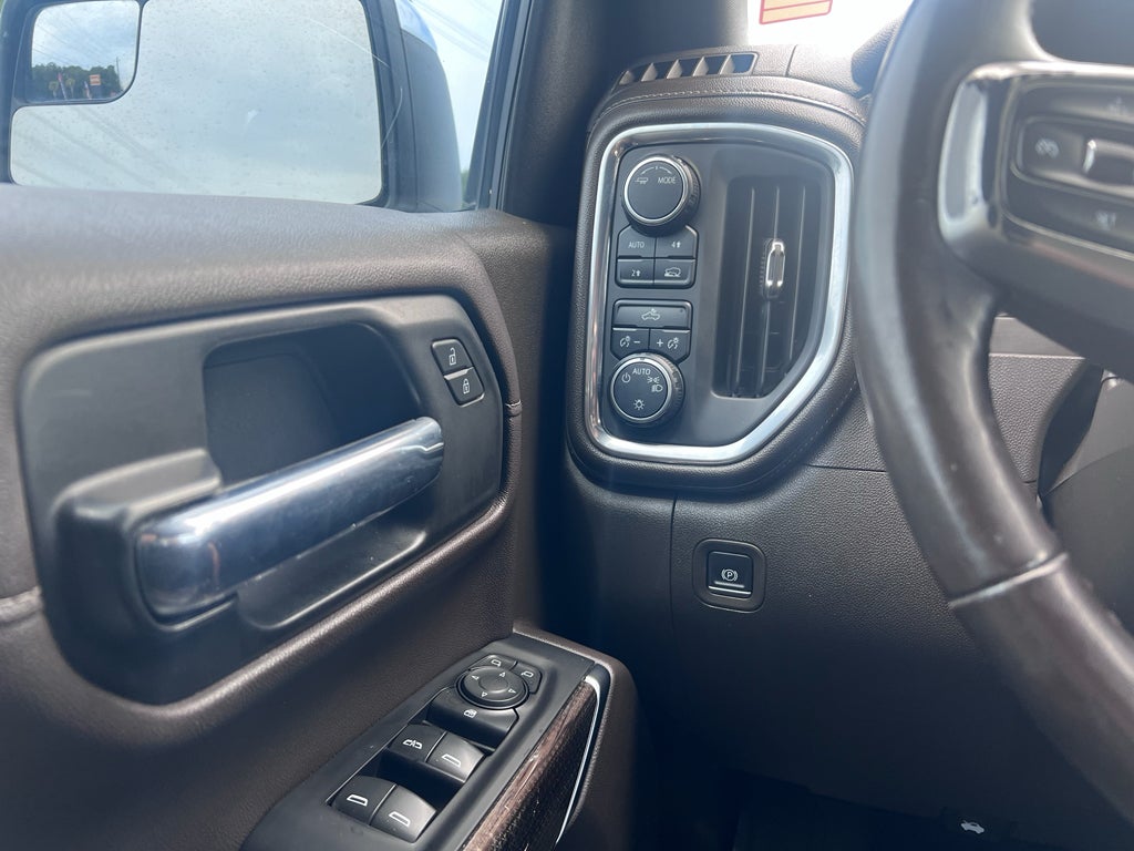 2020 Chevrolet Silverado 4WD Crew Cab Standard Bed LT