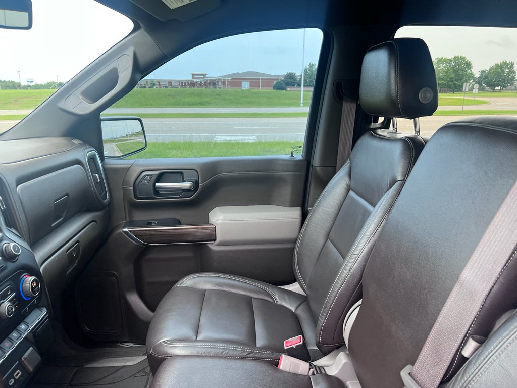 2020 Chevrolet Silverado 4WD Crew Cab Standard Bed LT