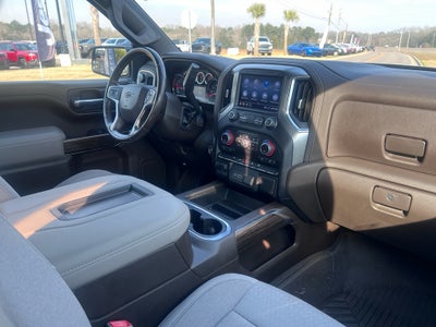 2021 Chevrolet Silverado 4WD Crew Cab Short Bed RST