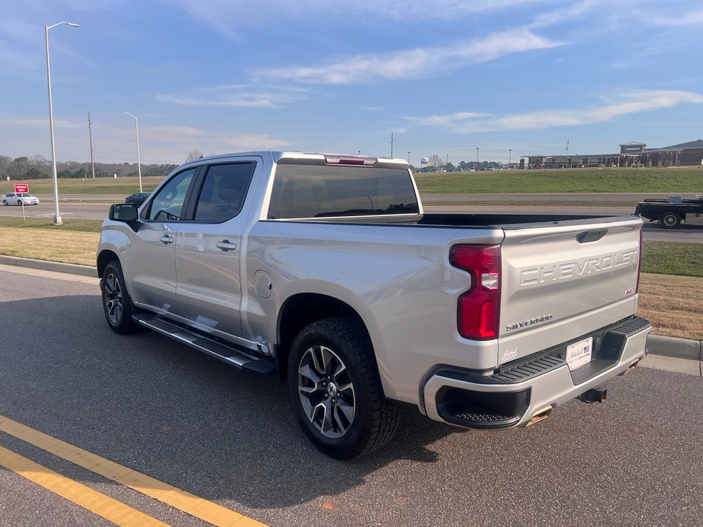2021 Chevrolet Silverado 4WD Crew Cab Short Bed RST