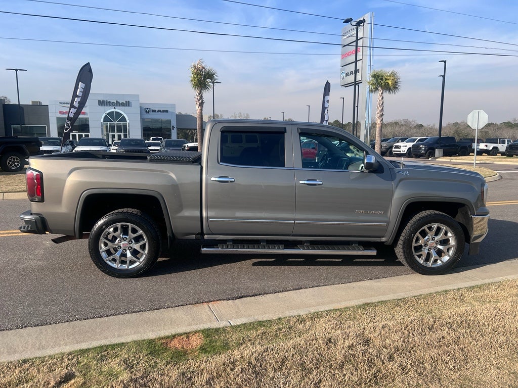 2017 GMC Sierra SLT