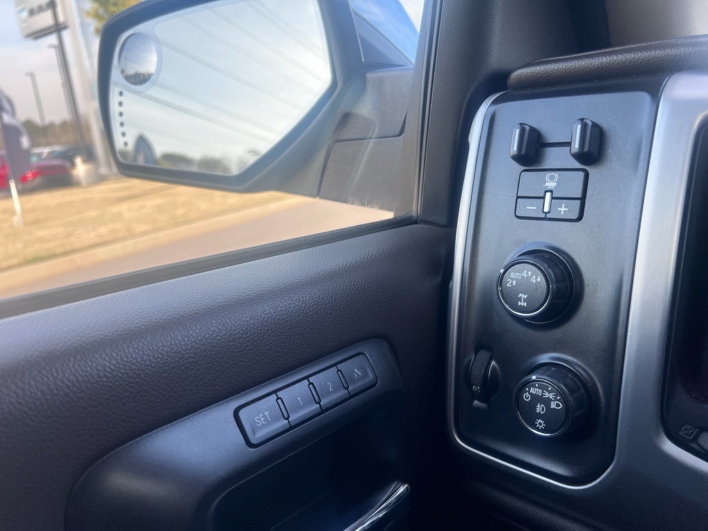 2017 GMC Sierra SLT