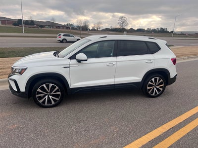 2024 Volkswagen Taos 1.5T SE