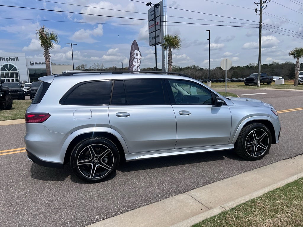 2025 Mercedes-Benz GLS 4MATIC®