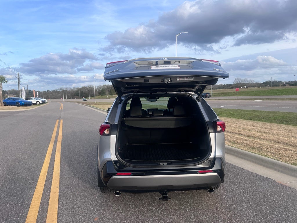 2021 Toyota RAV4 XSE