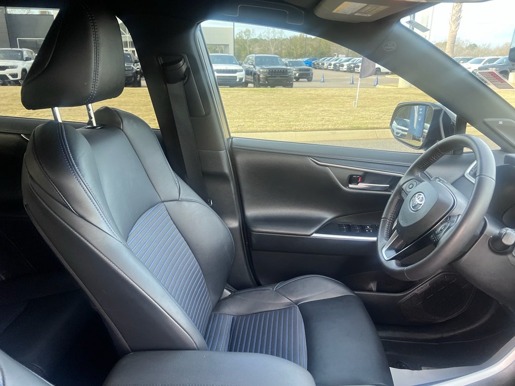 2021 Toyota RAV4 XSE