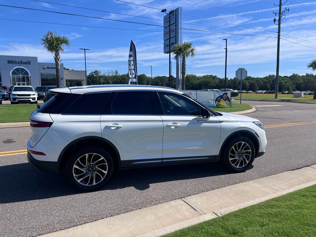 2020 Lincoln Corsair Standard