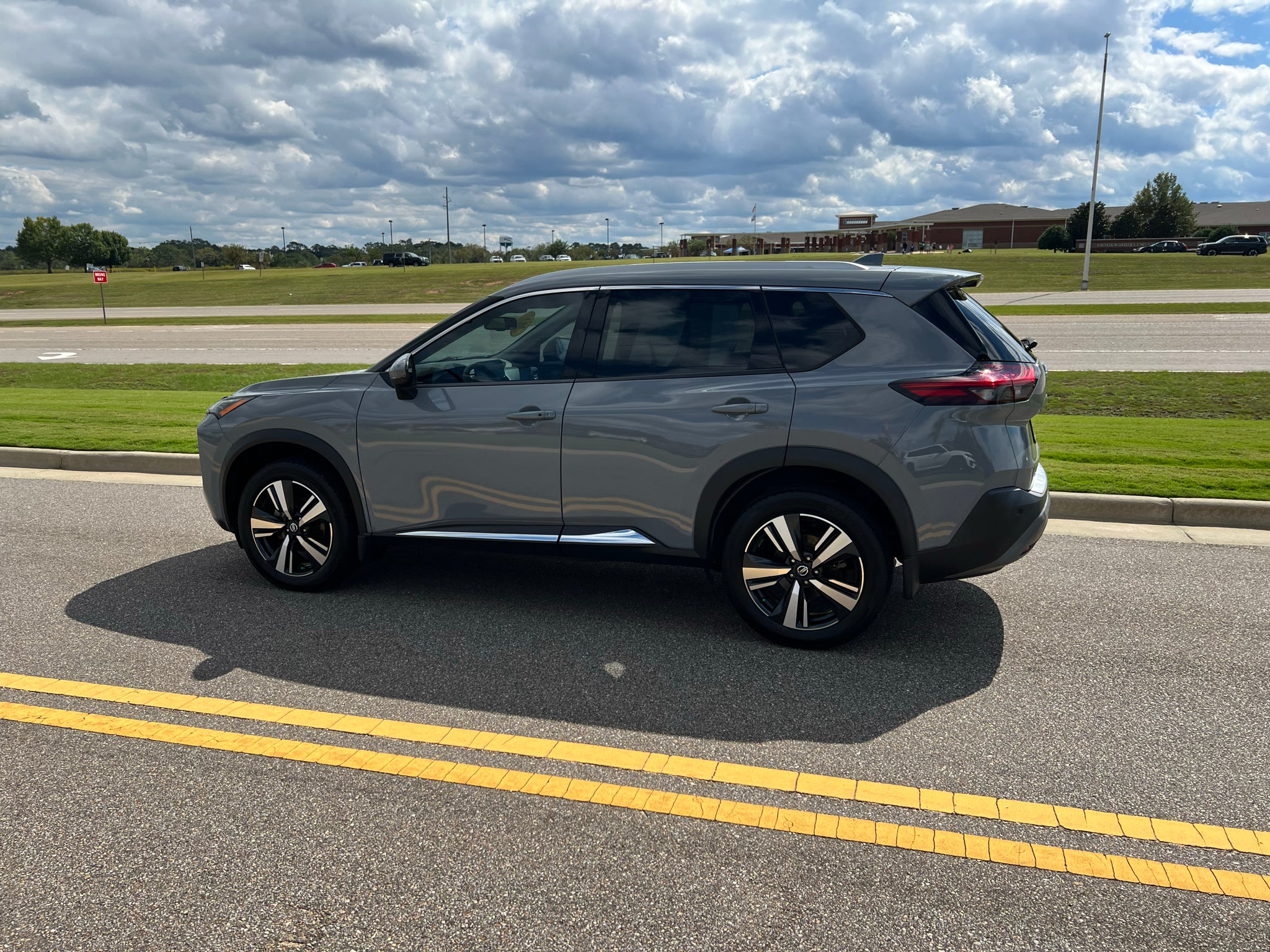 2021 Nissan Rogue SL FWD
