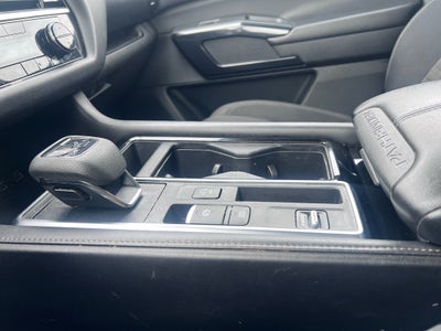 2023 Nissan Pathfinder SV FWD