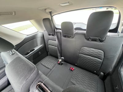 2023 Nissan Pathfinder SV FWD