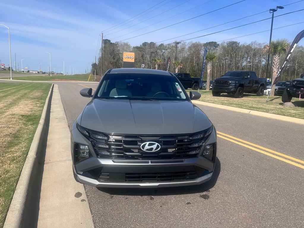 2025 Hyundai Tucson SE