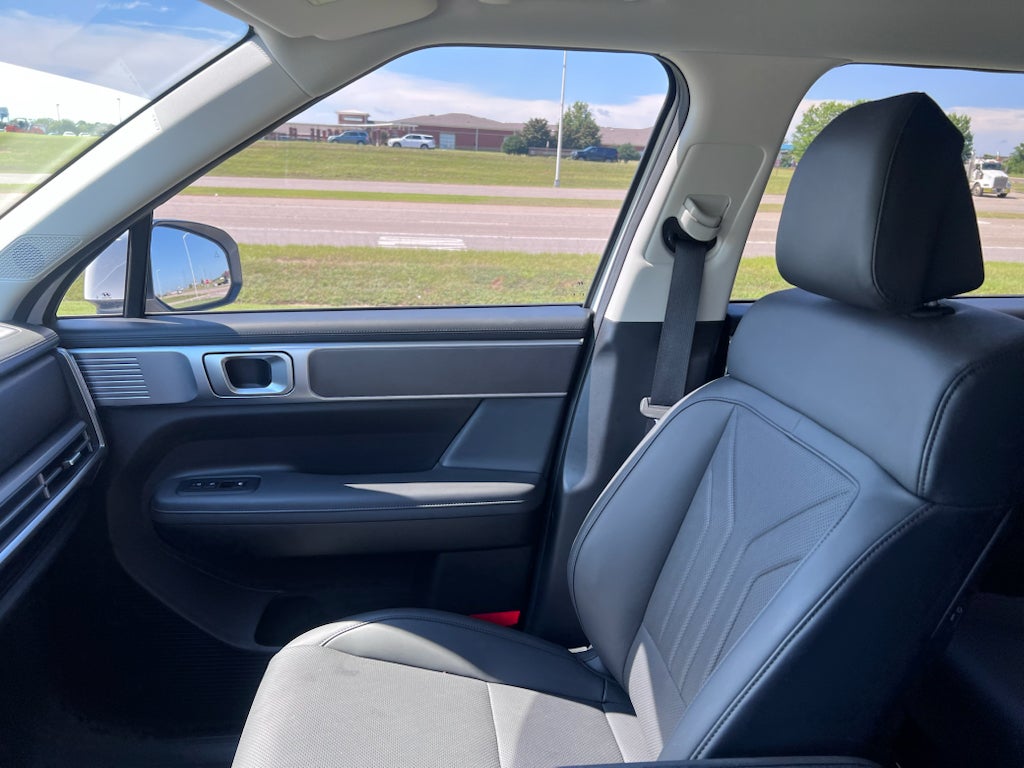 2025 Hyundai Santa Fe Hybrid SEL
