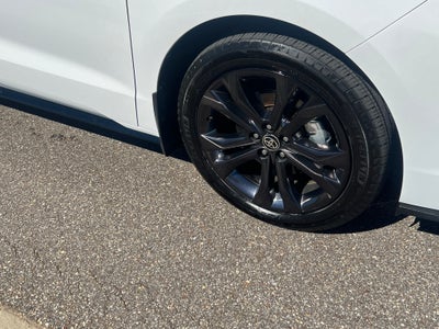2024 Toyota Sienna XSE