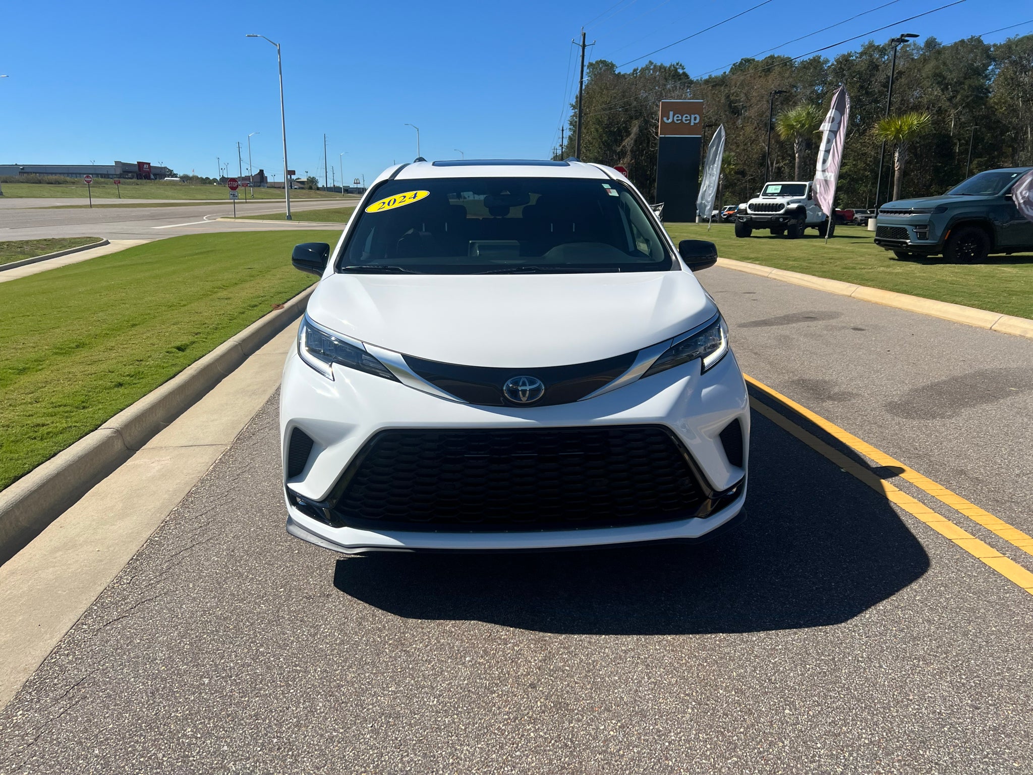 2024 Toyota Sienna XSE
