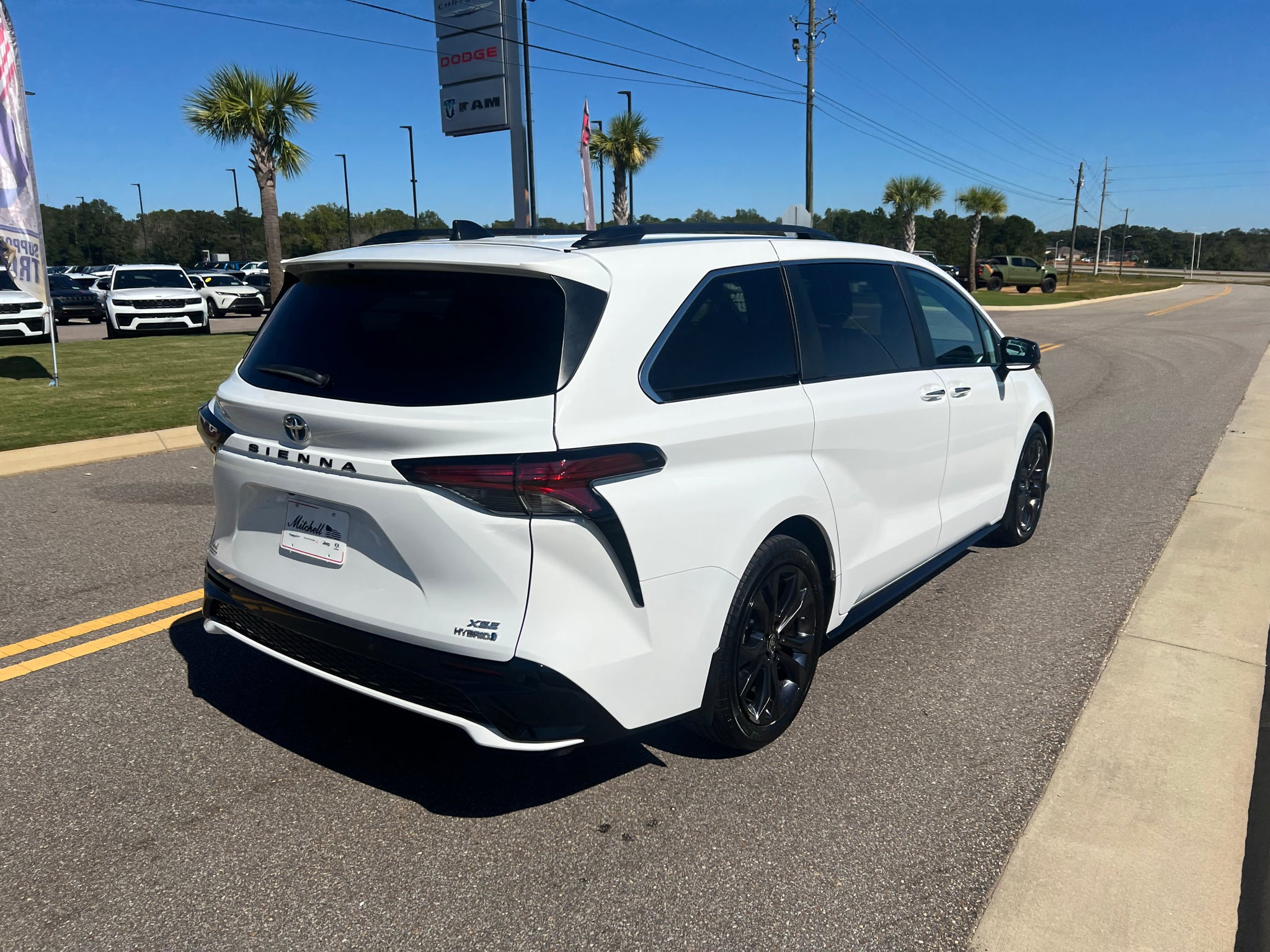 2024 Toyota Sienna XSE