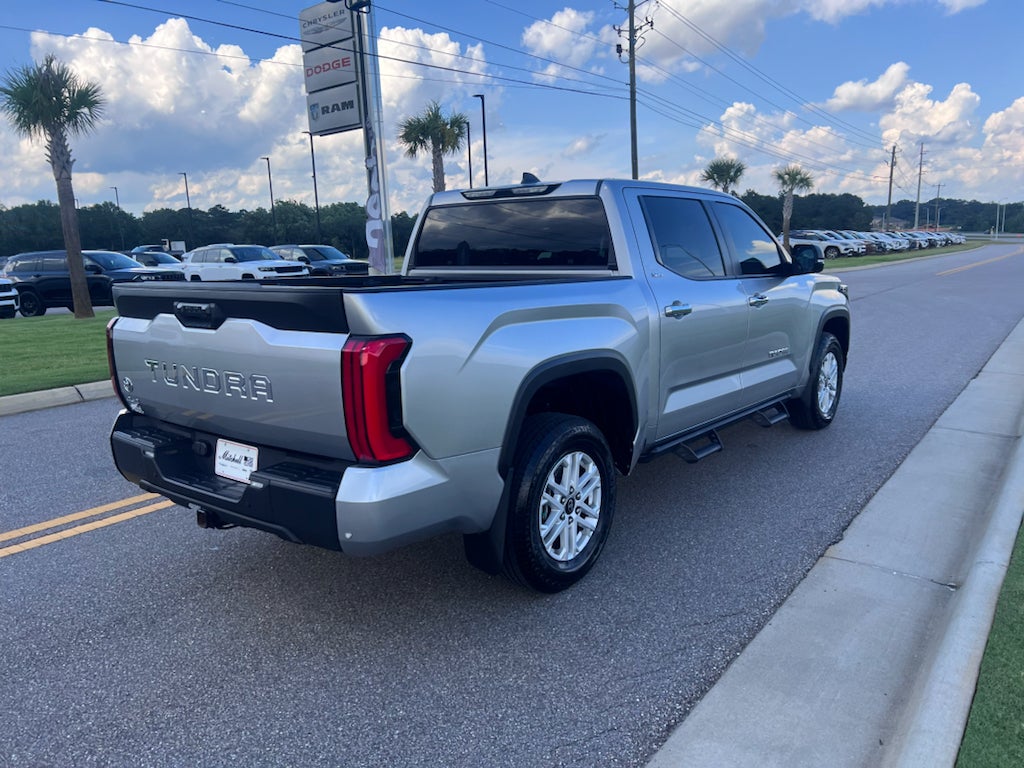 2025 Toyota Tundra SR5