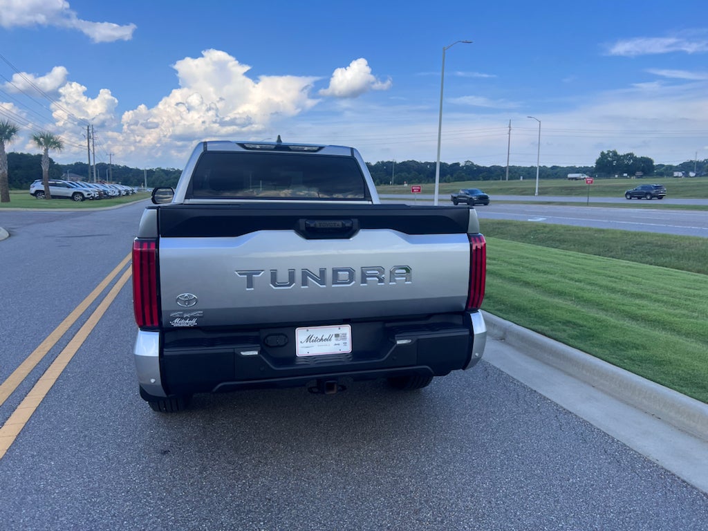 2025 Toyota Tundra SR5