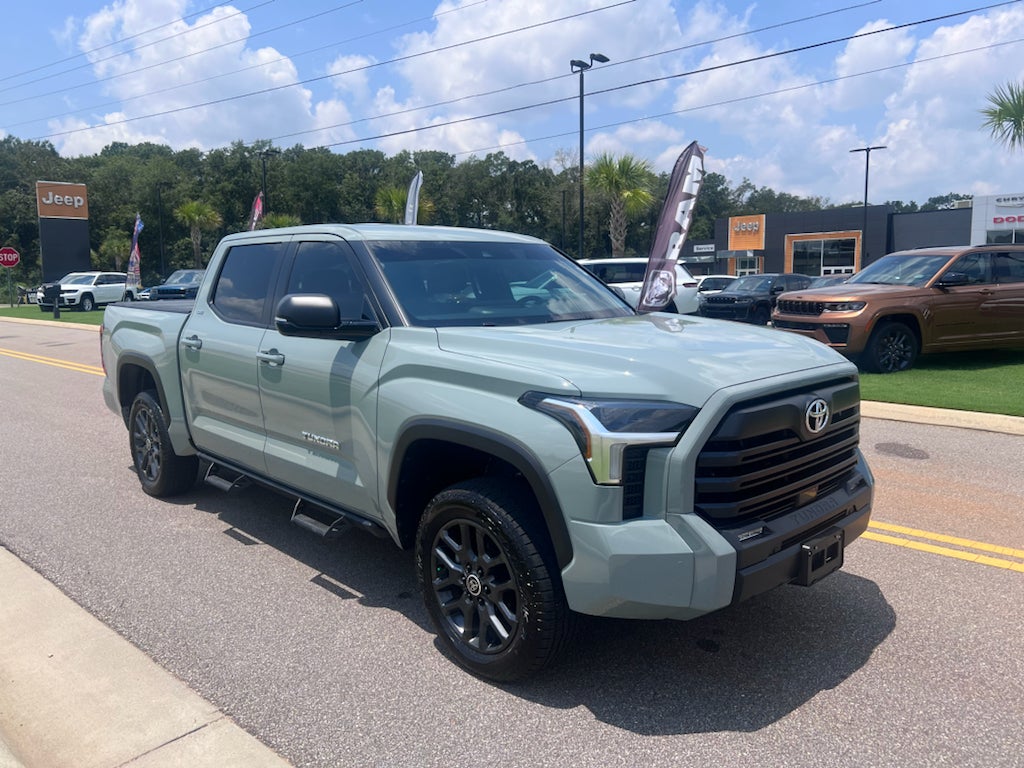 2025 Toyota Tundra SR5