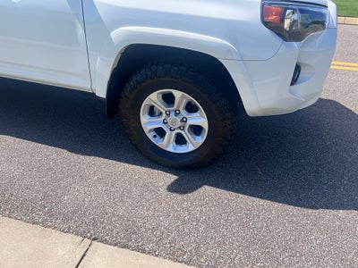 2023 Toyota 4Runner SR5