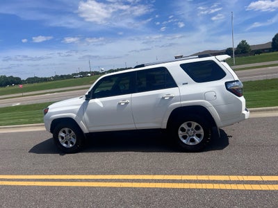 2023 Toyota 4Runner SR5