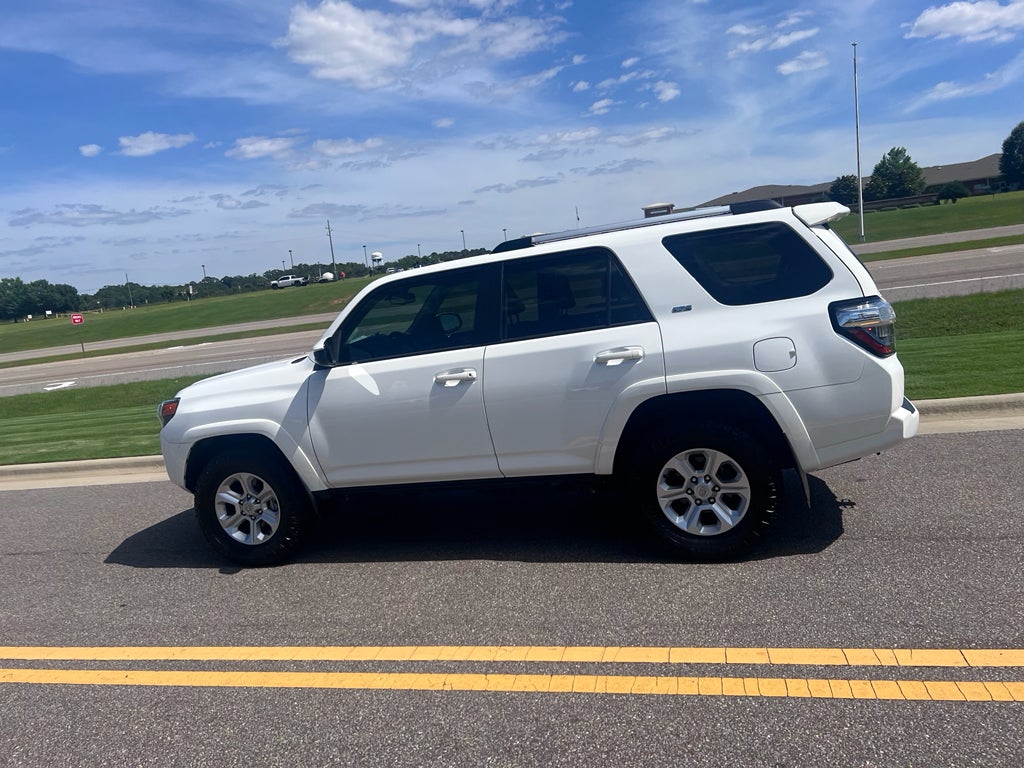 2023 Toyota 4Runner SR5