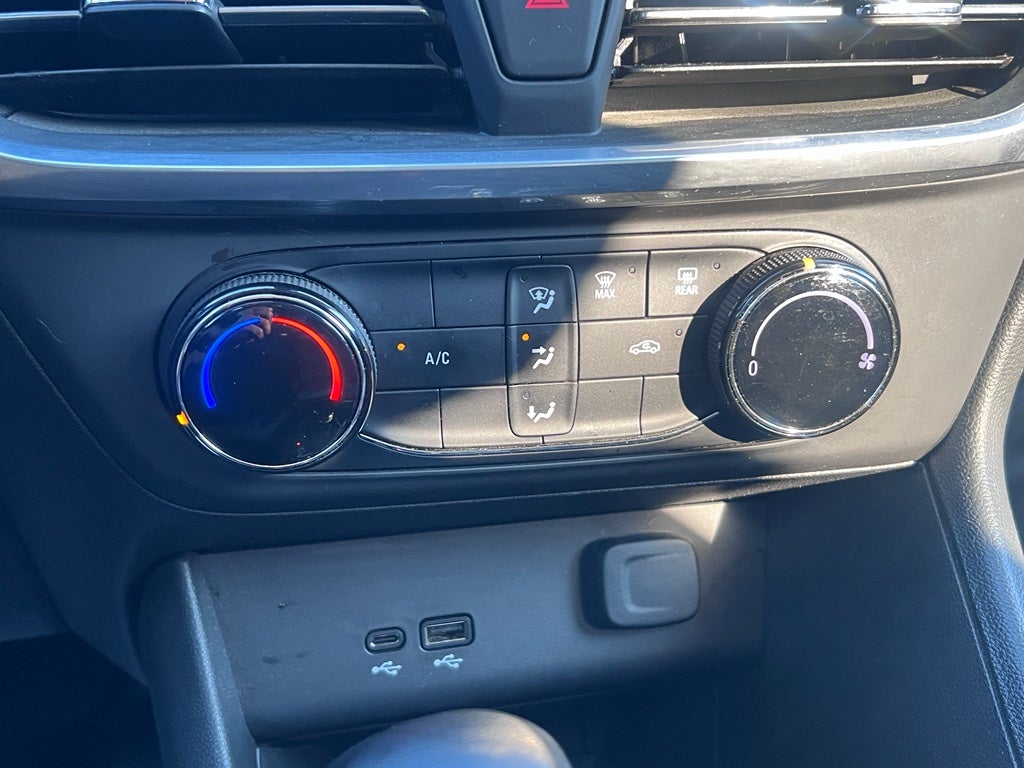 2024 Buick Encore GX Preferred FWD