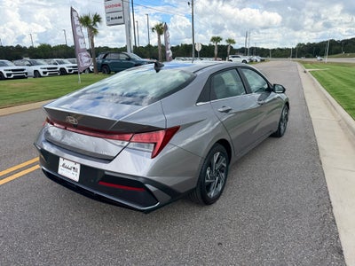 2024 Hyundai Elantra Limited