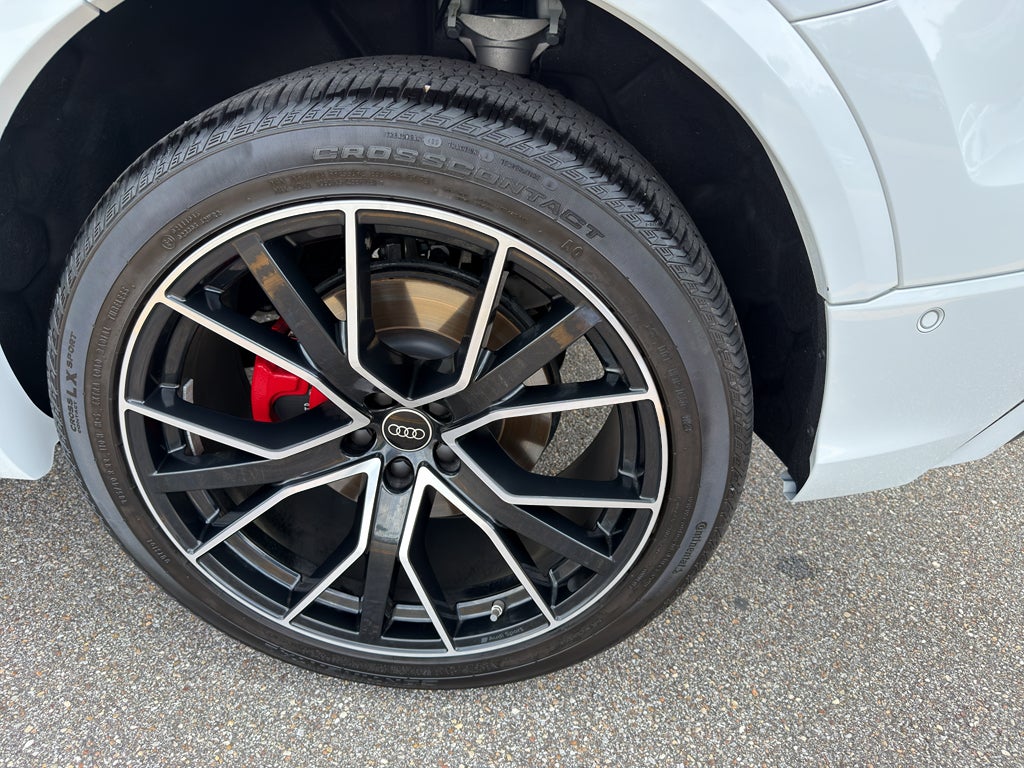 2023 Audi Q8 Premium Plus 55 TFSI quattro Tiptronic