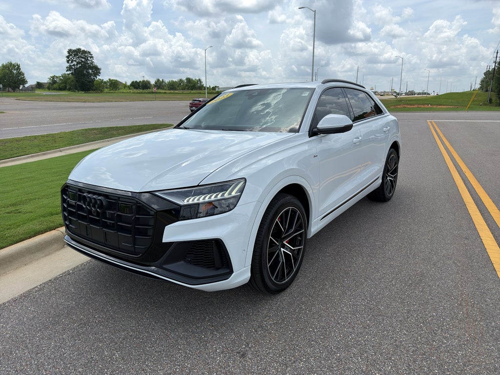 2023 Audi Q8 Premium Plus 55 TFSI quattro Tiptronic