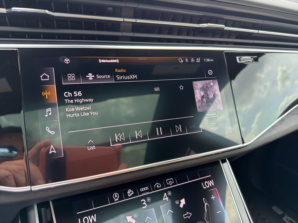 2023 Audi Q8 Premium Plus 55 TFSI quattro Tiptronic