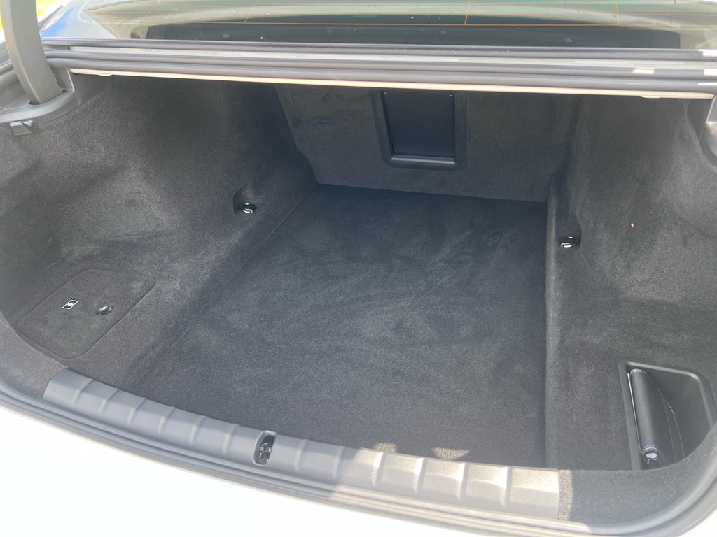 2025 BMW 7 series 740i