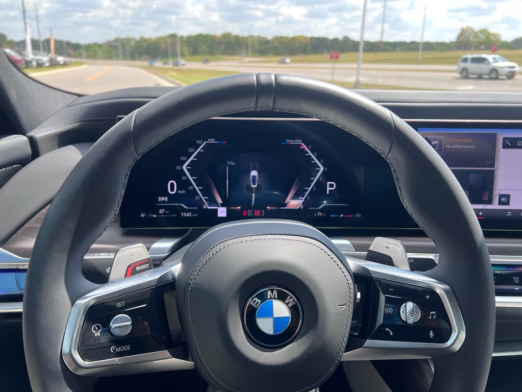 2025 BMW 7 series 740i