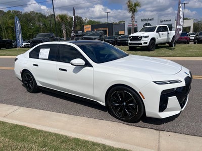 2025 BMW 7 series 740i