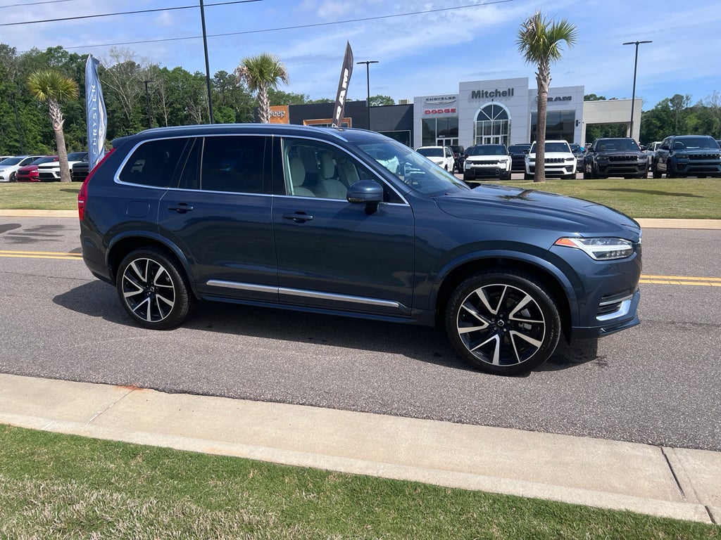 2023 Volvo XC90 B6 Plus 7-Seater