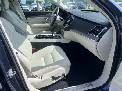2023 Volvo XC90 B6 Plus 7-Seater