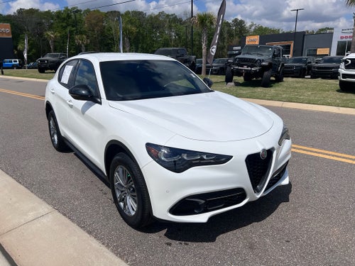 2024 Alfa Romeo Stelvio Sprint AWD