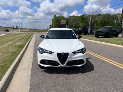 2024 Alfa Romeo Stelvio Sprint AWD