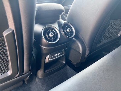 2024 Alfa Romeo Stelvio Sprint AWD