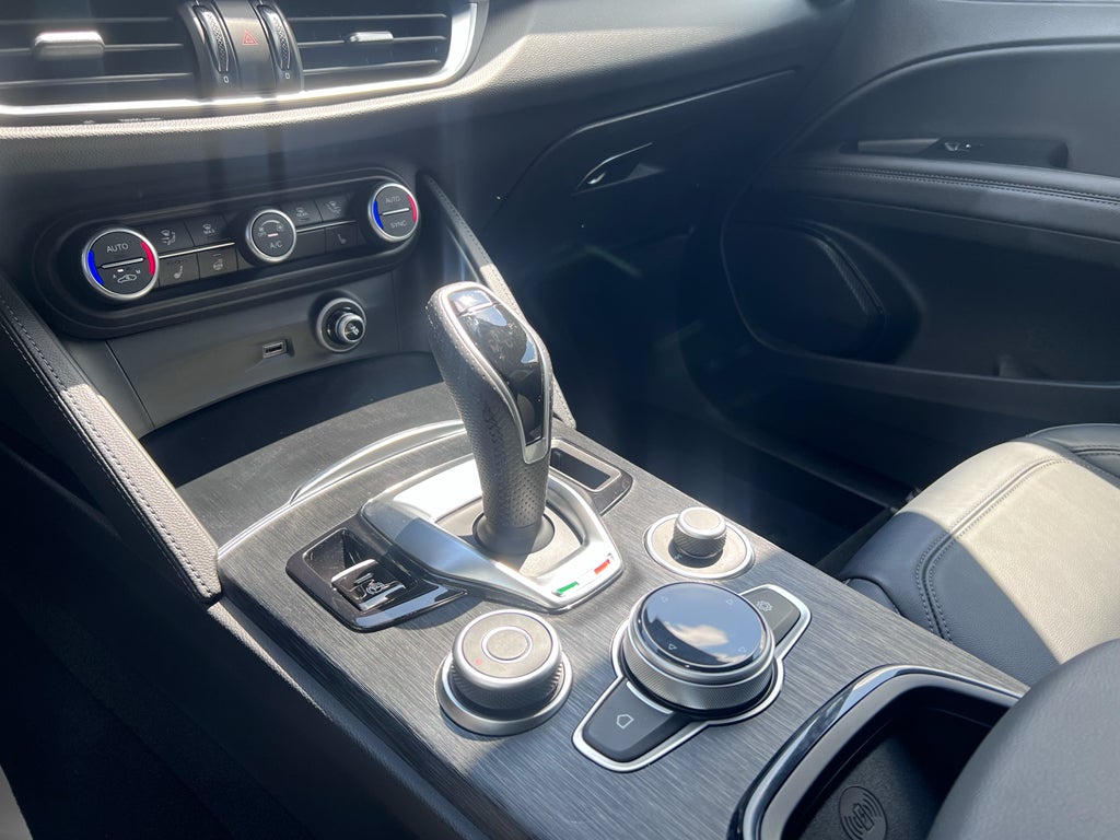 2024 Alfa Romeo Stelvio Sprint AWD