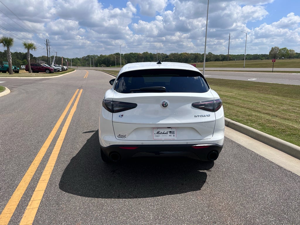 2024 Alfa Romeo Stelvio Sprint AWD